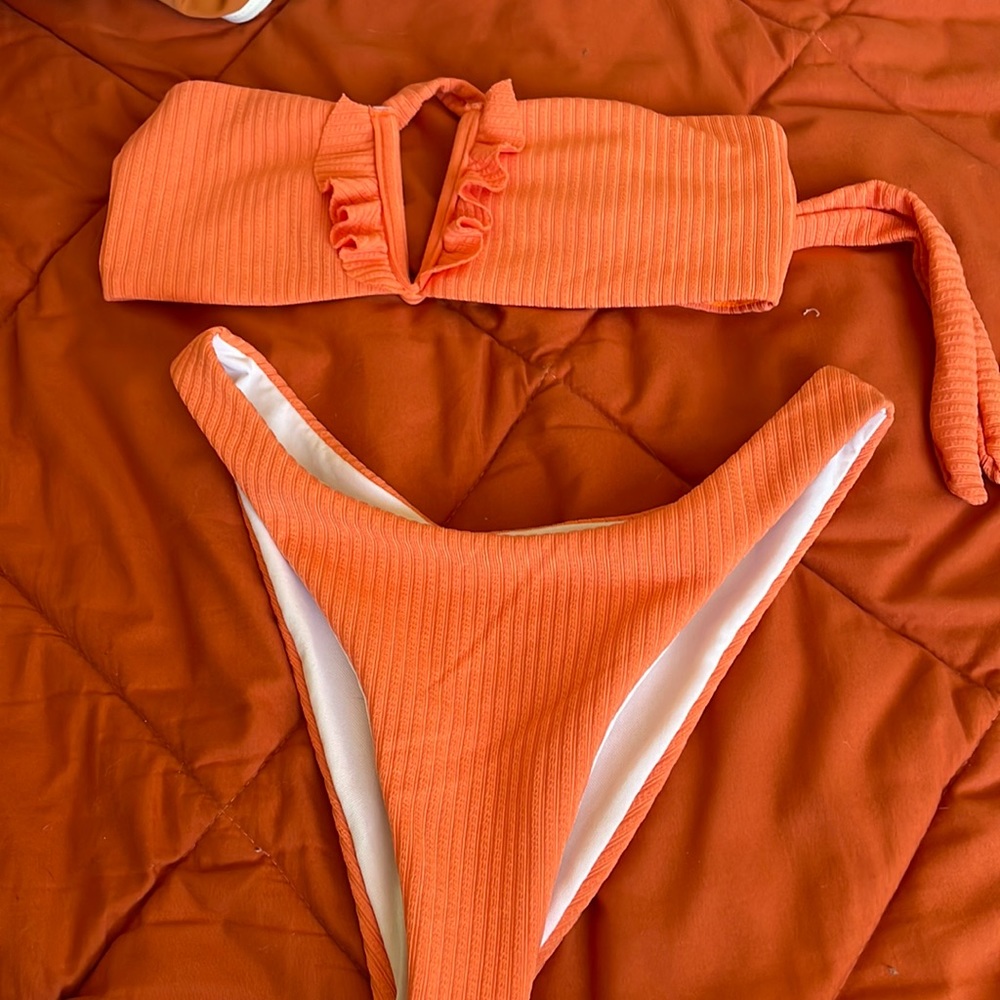ORANGE BIKINI